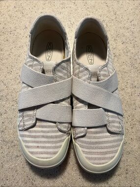 KEEN Women’s  Striped Slip-On Sneakers in Light Gray and Cream